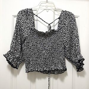 Cropped blouse